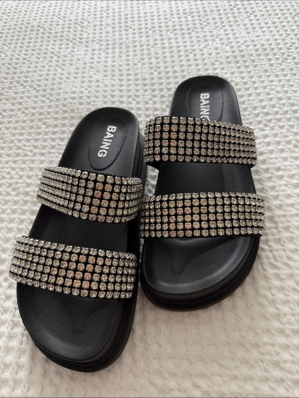 Ing Black Crystal-Embellished Triple Strap Platform Slides size 6.5